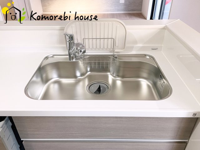 さいたま市西区内野本郷　7期　新築一戸建て　リガーレ　01のキッチン|使いやすいキッチンです