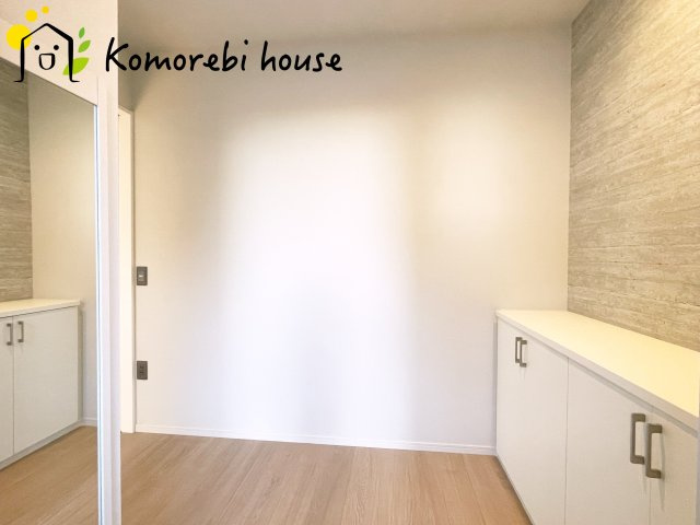 さいたま市西区内野本郷　7期　新築一戸建て　リガーレ　01のその他|廊下です