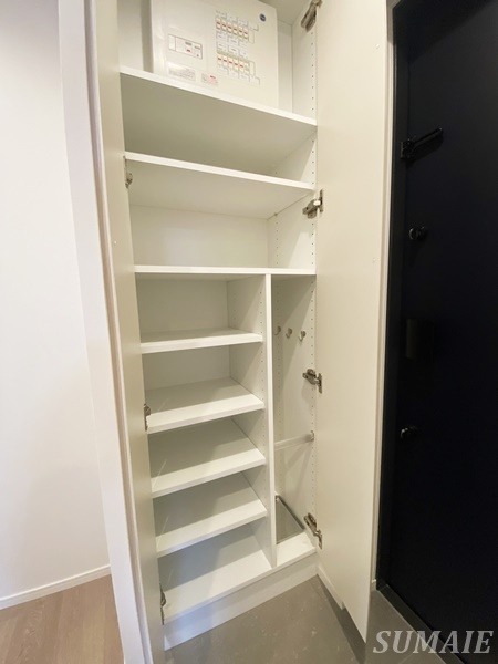 ラヴィエール上中里の収納|収納があります