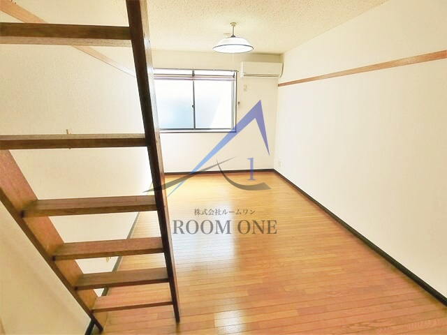 禄幸ハイムの寝室|寝室です。