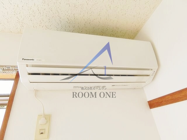 禄幸ハイムの設備|エアコンです。