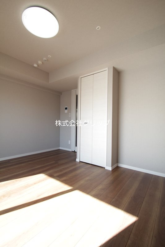 Le'a川崎弐番館の洋室