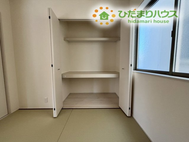 鴻巣市東　第4　新築一戸建て　リーブルガーデン　01の収納