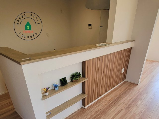 福岡市東区奈多1丁目第2-6棟（1号棟）の内観：施工例|キッチンから立ち込める香りが今日の料理を期待させます。