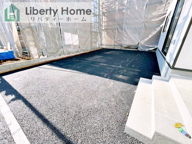 結城市結城第43　新築戸建　5号棟の駐車場