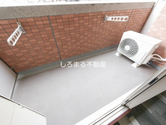 アーバネックス福島のバルコニー