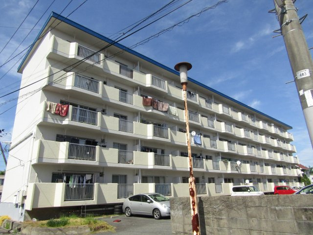 三倉マンションの外観