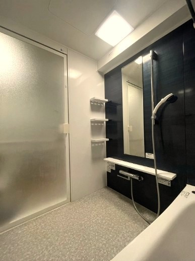 エクセレント北松戸の浴室