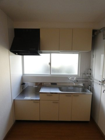 白百合マンション２号棟のキッチン