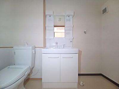 【洗面所】 | ガーデンコート