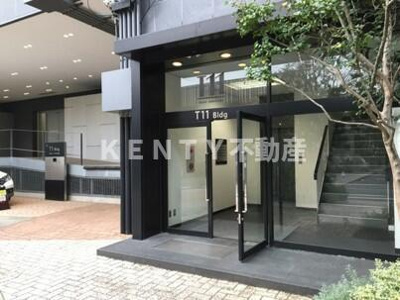 【エントランス】 | Ｔ４号棟（Ｔ１１ビル） | 毎日通るエントランスはこのようになっています