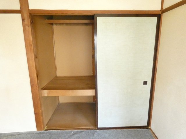 白百合マンション３号棟の収納