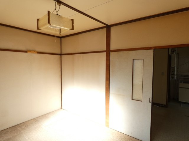 白百合マンション３号棟の和室