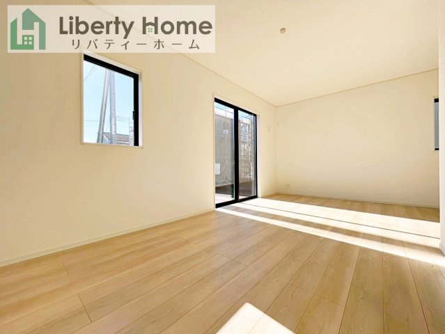 結城市結城第43　新築戸建　6号棟の居間・リビング