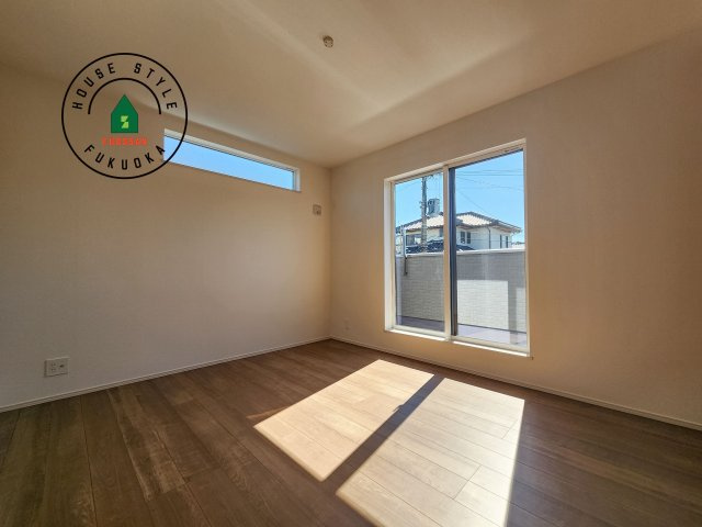 大野城市緑ヶ丘4丁目第3-1棟（1号棟）　の寝室|主寝室には収納力に優れたクローゼットがありますので、お部屋もすっきり片付きます。