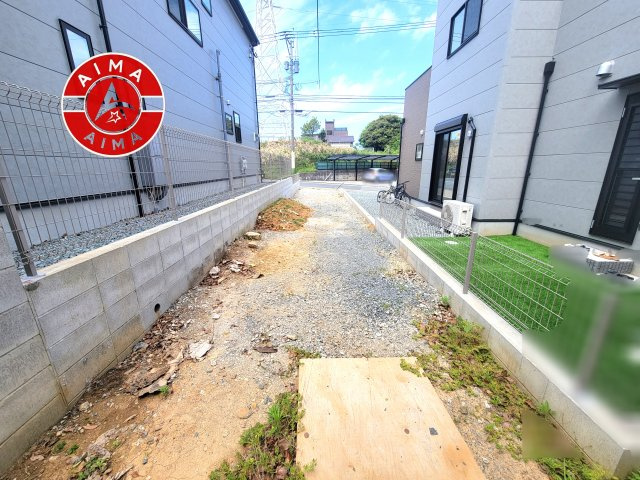 福津市福間南3丁目第1-7棟（2号棟）　の外観|広々した駐車場になります。