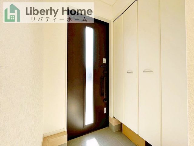 結城市結城第43　新築戸建　7号棟の玄関