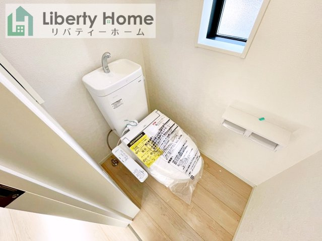 結城市結城第43　新築戸建　7号棟のトイレ