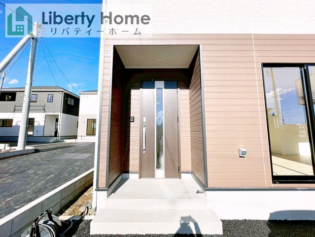 結城市結城第43　新築戸建　7号棟のエントランス