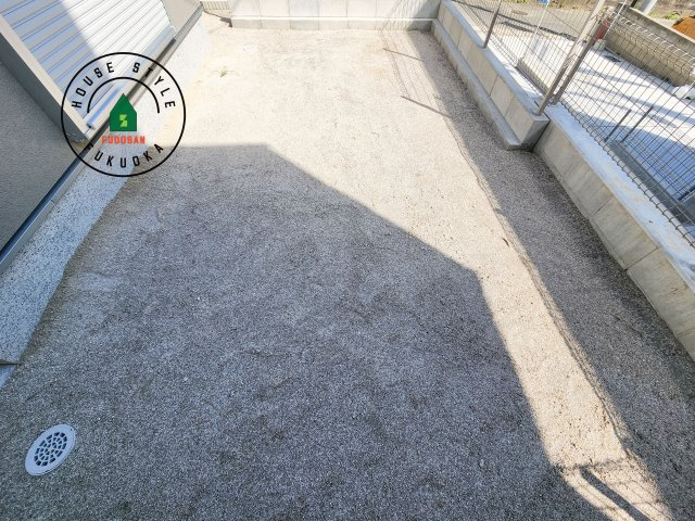 福岡市西区拾六町3丁目第1-3棟（1号棟）の庭|お庭で自由な時間を過ごせます。