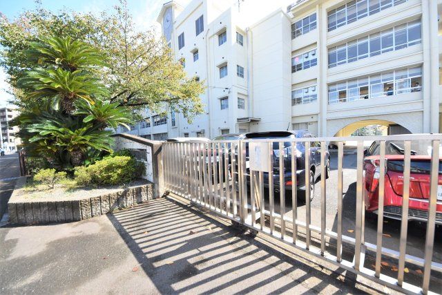 大野城市中央１丁目第1-3棟（2号棟）の周辺|大野中学校