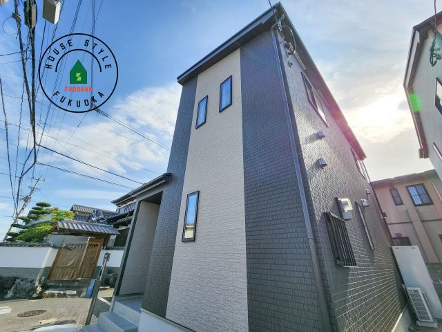 福岡市西区泉3丁目第1-2棟(B号棟)の外観|デザイン性のある外観です。