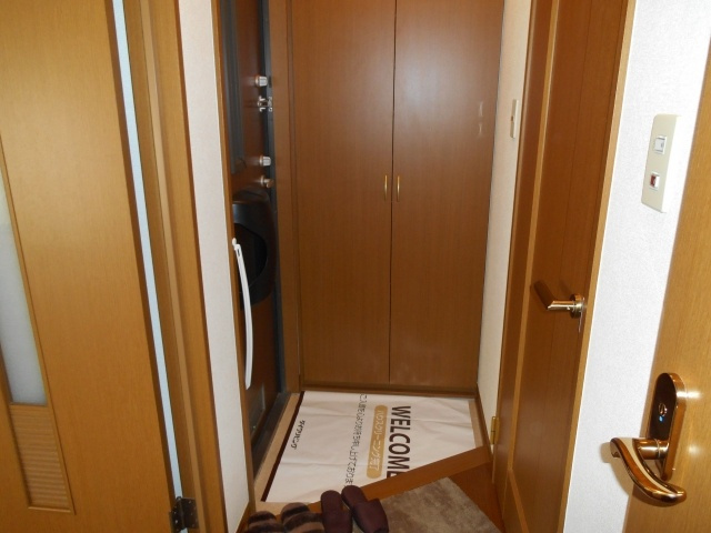 メゾン森Ｐａｒｔ ⅩⅠ･ⅩⅡの玄関