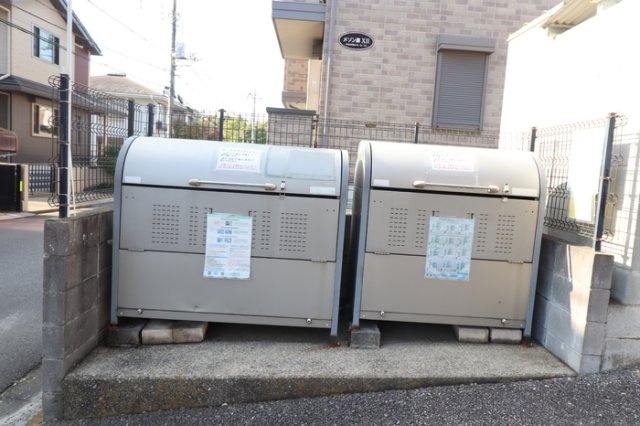 メゾン森Ｐａｒｔ ⅩⅠ･ⅩⅡのその他共用部分|ゴミストッカー