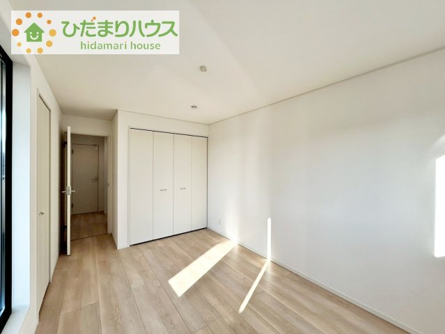 【寝室】 | 我孫子市中峠第20　新築戸建　2号棟 | ゆとりのある主寝室！ご家族全員で寝れちゃいます♪
