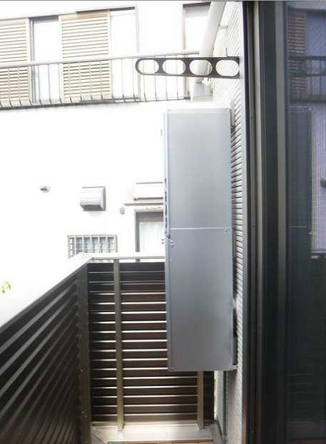 テラス312　築浅　2人入居可　浴室乾燥機　追い焚きのバルコニー