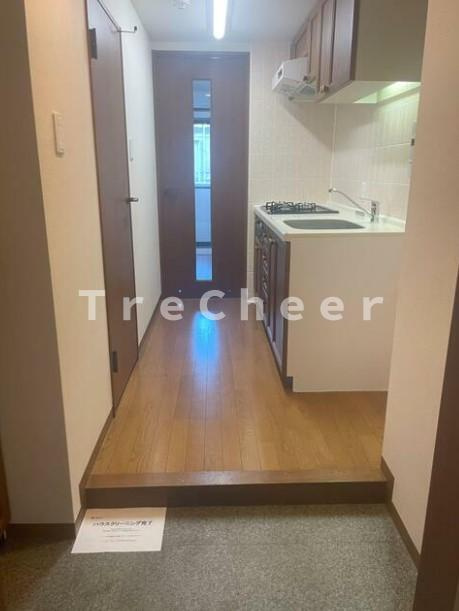 ロイヤルプラザ浅草の玄関