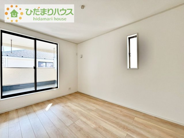 【洋室】 | 我孫子市中峠第20　新築戸建　3号棟 | お掃除しやすく、清潔感を保てるのでダニも発生しにくいフローリング♪