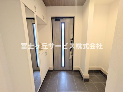 【玄関】 | 湖西市南台4丁目 新築一戸建て | 玄関です