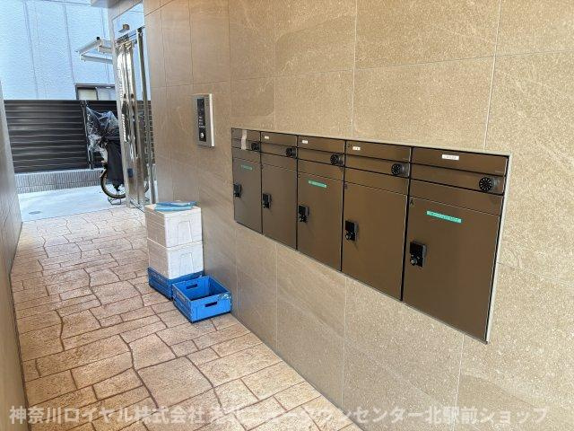 【エントランス】