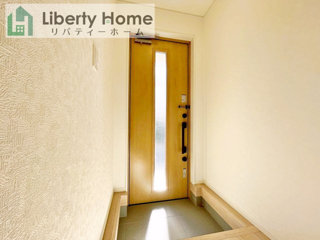 結城市結城第43　新築戸建　8号棟の玄関