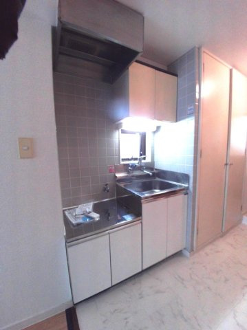 【キッチン】 | ハイムヒルトップ | 【ハイムヒルトップ】