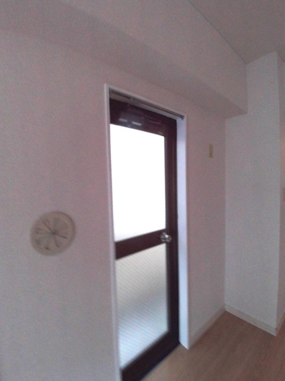 【バルコニー】 | ハイムヒルトップ | 【ハイムヒルトップ】
バルコニードア