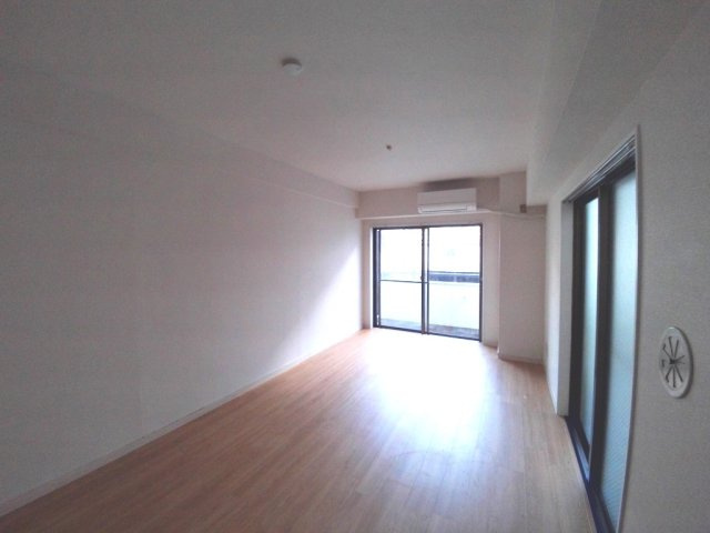 【洋室】 | ハイムヒルトップ | 【ハイムヒルトップ】
個人の部屋や寝室として使える洋室です