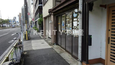 【エントランス】 | 品川区南大井4丁目店舗 | 清潔なエントランスです