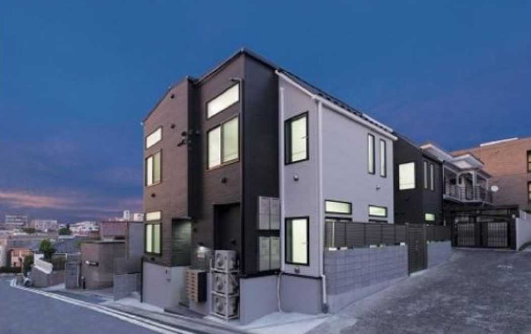 ロンジェスマン三宿　礼金0　ネット無料　オートロックの外観