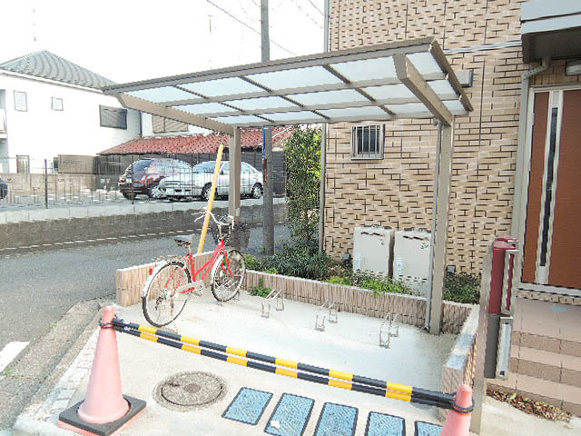 コート　ソレイユのその他共用部分|屋根付自転車置場