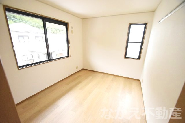 【寝室】 | 使い勝手のいい寝室です