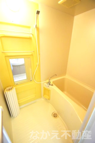 【浴室】 | 落ち着いた空間のお風呂です