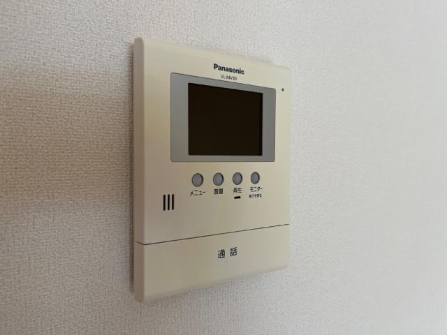 ＥＶＥＲ ＧＲＥＥＮの内装|カメラ付インターホン