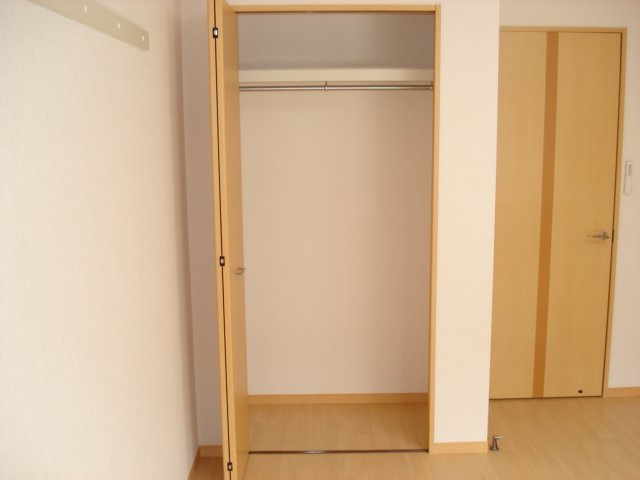 ＥＶＥＲ ＧＲＥＥＮの収納|クローゼット