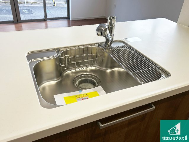 京都市伏見区醍醐柏森町　第1期　新築一戸建ての設備|広々としたシンクで食器洗いも楽々！