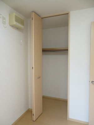 【収納】 | リビングタウン弘前C | 洋室5.5帖・収納