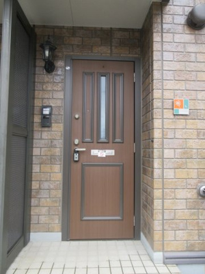 【エントランス】 | リビングタウン弘前C