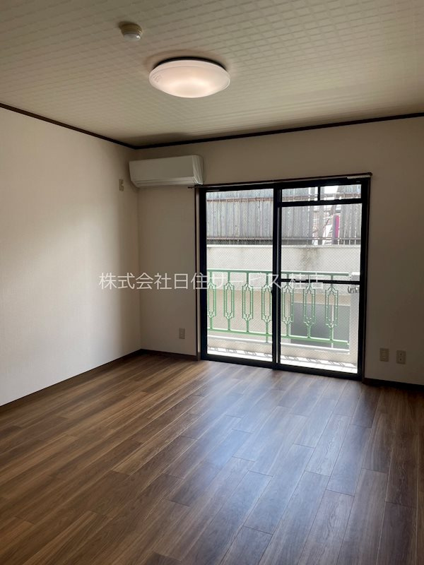 ジオコート桂の居間・リビング