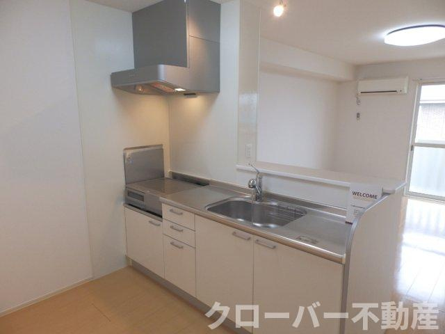 アスクール B棟のキッチン|キッチン